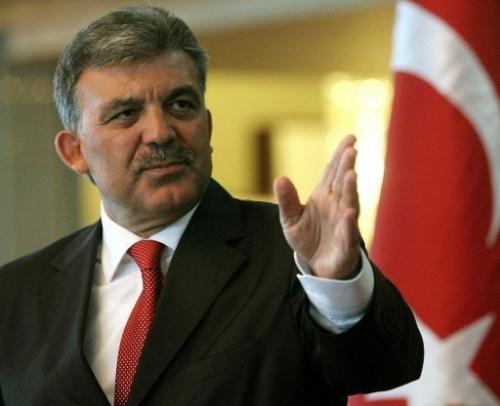 Abdullah Gül'ün yolu kesildi!